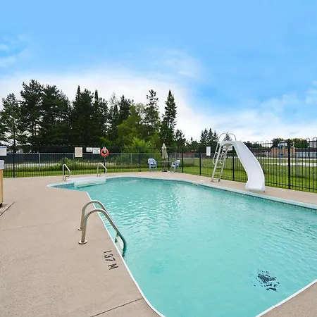 Angus Inn Motel 