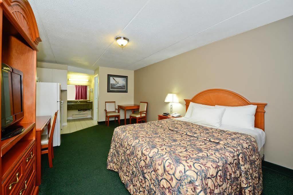 Angus Inn Motel 2*
